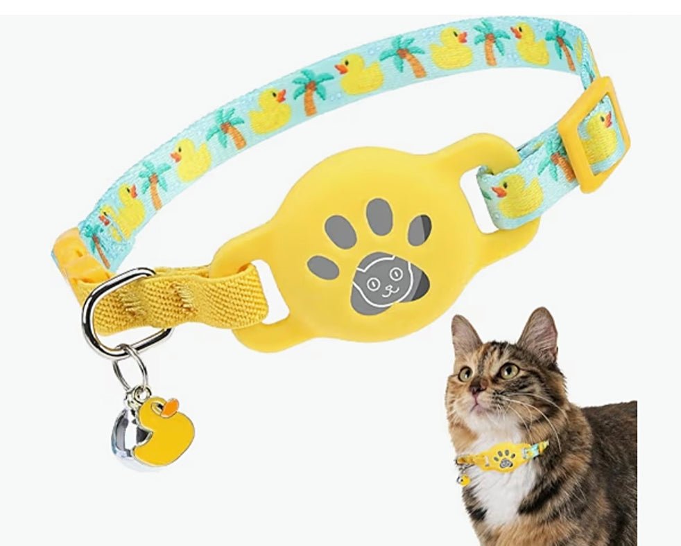Adjustable Breakaway Cat Collar with AirTag Holder and Bell - Safe & Stylish