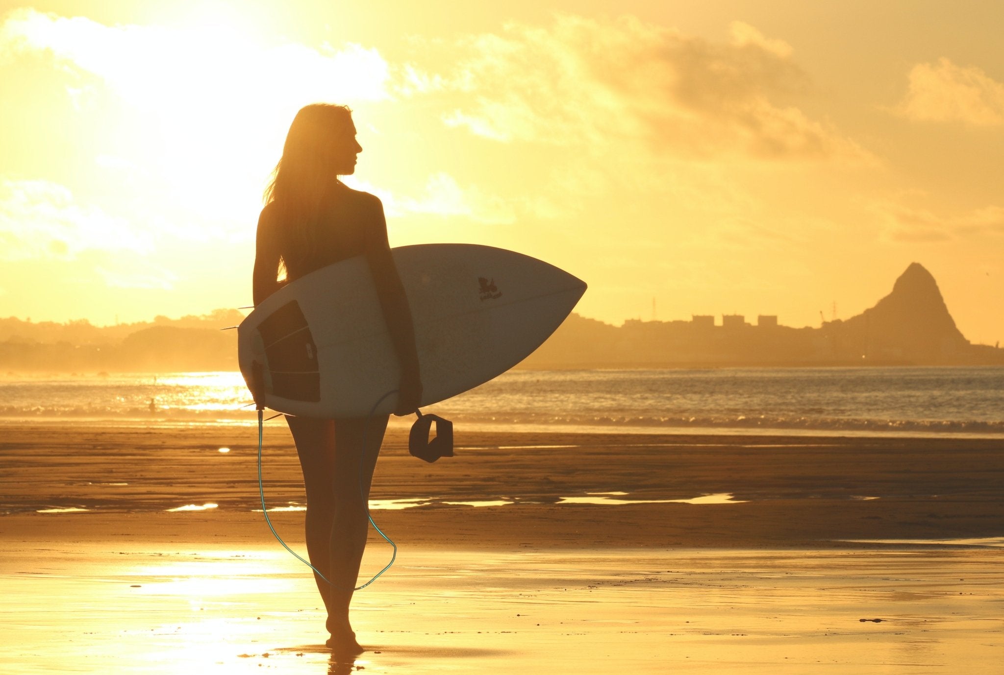 How To Choose The Ideal Surfboard For Ultimate Surfing Experience! - Abbycart