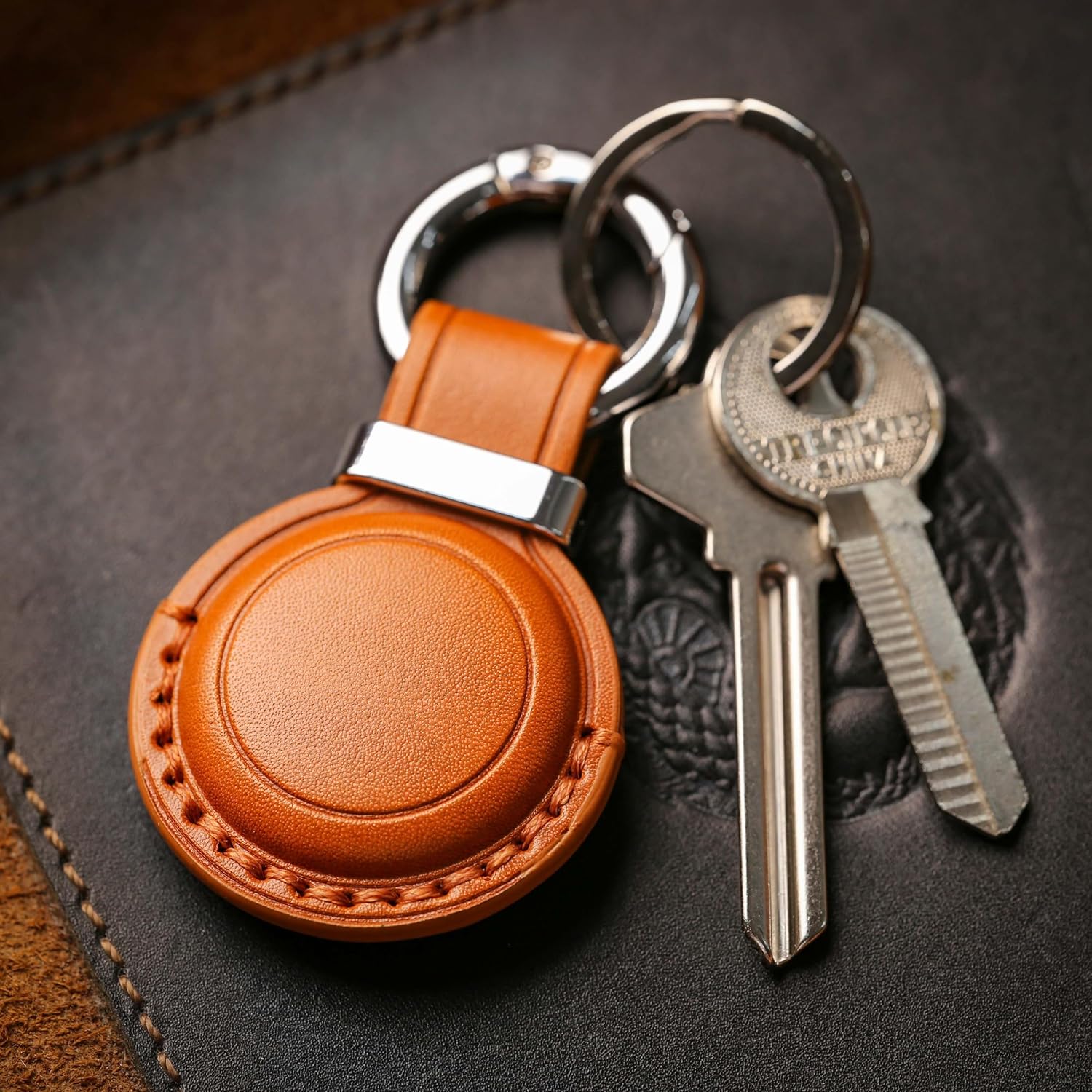 Leather Air Tag Key chain Holder Durable Case with Ring Clip
