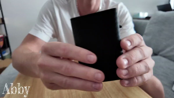Pop-Up Slim RFID Wallet for Men with 10-14 Card Holder & Cash Slot
