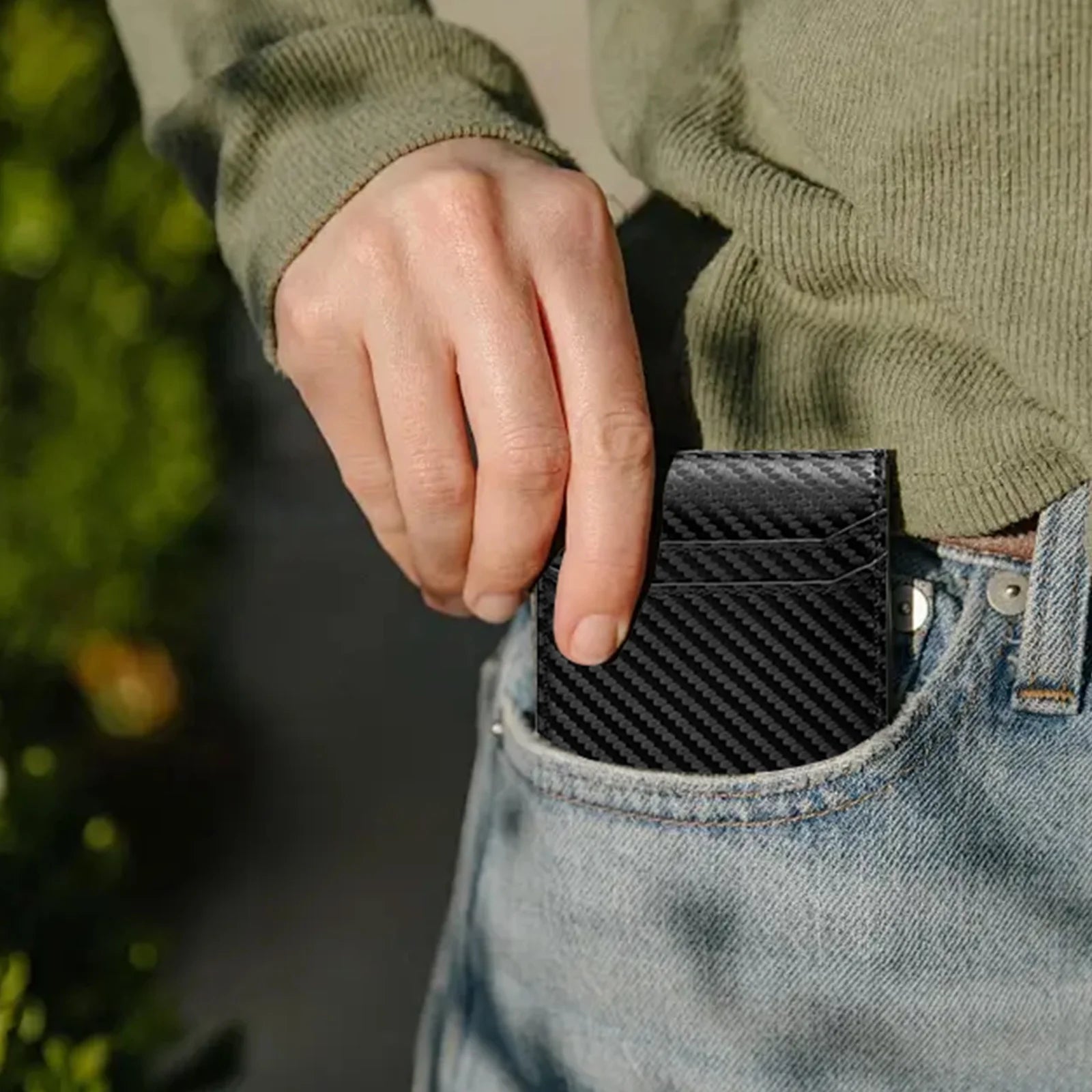 Slim RFID Blocking Leather Wallet with AirTag Holder for Men - Abbycart