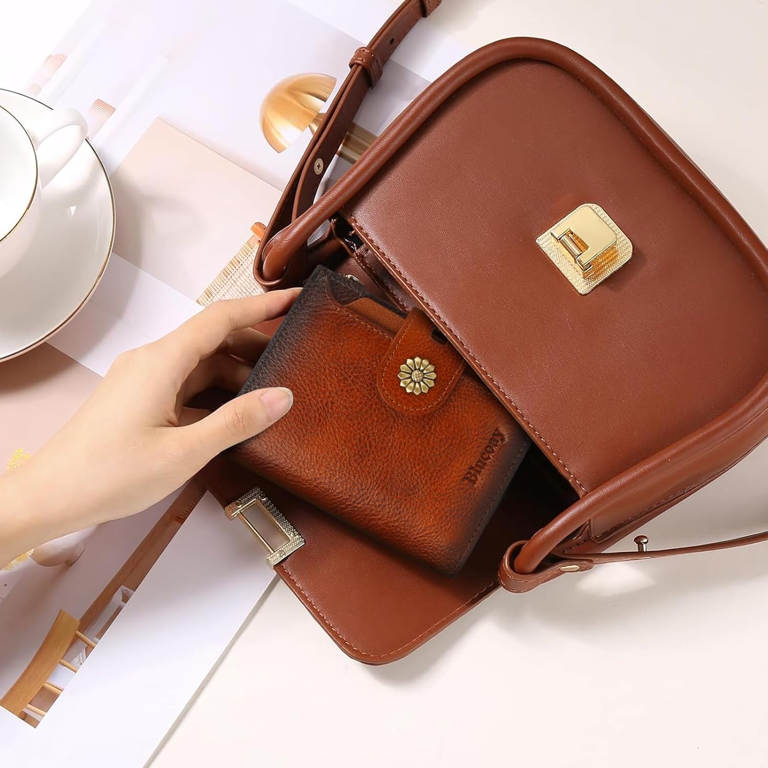 Women Leather Wallet RFID Blocking Compact Bifold Card Holder